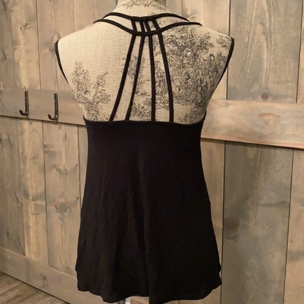 Express black halter strappy top size XS - Picture 4 of 8